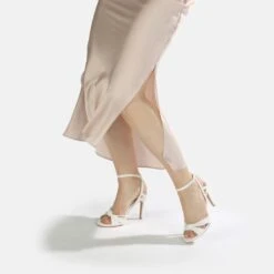 Buffalo Leona 10 Buffalo Leona -Buffalo Verkäufe 2029582 P2