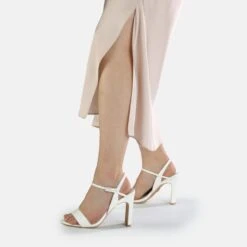 Buffalo Carla 10 Buffalo Carla -Buffalo Verkäufe 2029590 P2