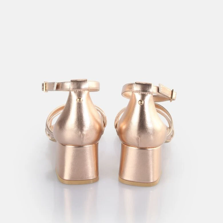 Buffalo Lilly Grace 8 Buffalo Lilly Grace – Bild 6